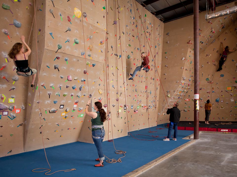 Climbing Classes  Little Rock Climbing Center